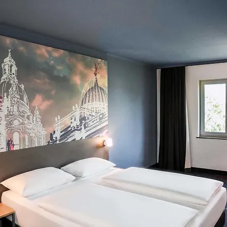 City-sued Hotel
